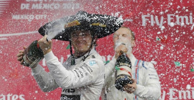 Nico Rosberg celebra su triunfo. / EFE