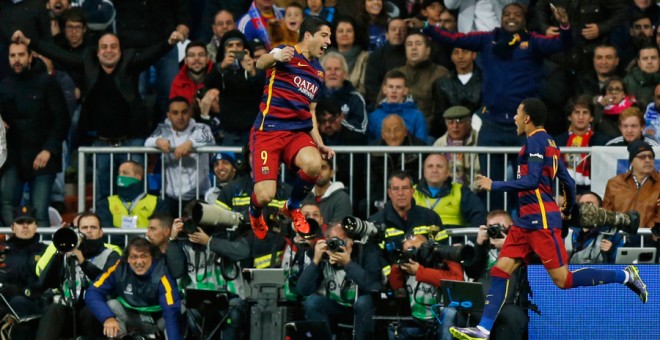 Suárez celebra su gol