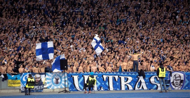 Aficionados del Dinamo de Kiev.