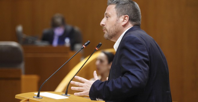 El consejero aragonés de Vertebración del Territorio, José Luis Soro (Cha).