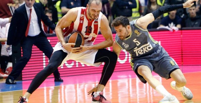 Simonovic y Rudy, durante el partido. EFE/EPA/KOCA SULEJMANOVIC