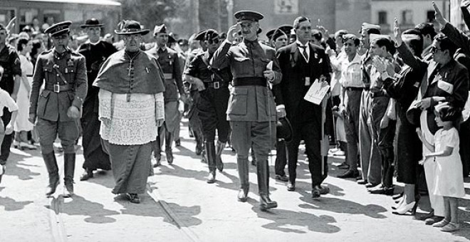 Una imagen histÃ³rica de Queipo de Llano en Sevilla.