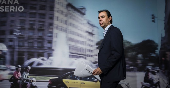 El vicesecretario de Organización y Electoral del PP, Fernando Martínez-Maillo, durante la rueda de prensa que ha ofrecido tras el encuentro que han mantenido en el Palacio de la Moncloa Mariano Rajoy y Pedro Sánchez, en la que el líder del PSOE ha negado