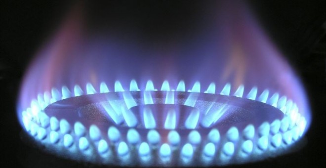 La tarifa del gas natural bajará una media del 3,36 % a partir de enero
