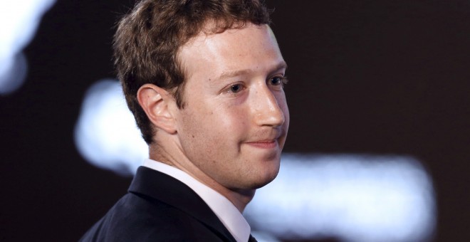 Mark Zuckerberg pretende construir un mayordomo artificial en 2016./REUTERS