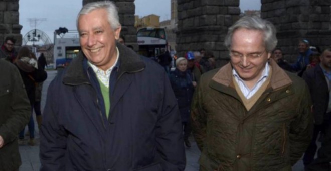 Javier Arenas junto a Gómez de la Serna en una visita a Segovia. /EFE