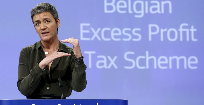 La comisaria de Competencia de la UE, Margrethe Vestager, este lunes en Bruselas. REUTERS