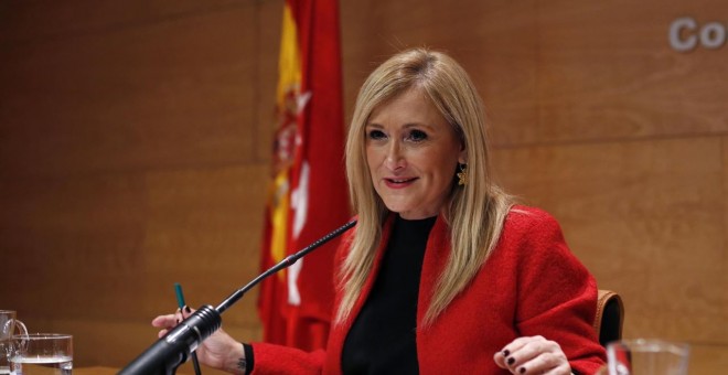 Cifuentes reducirá diputados, establecerá listas abiertas y eliminará el aforamiento./EUROPA PRESS