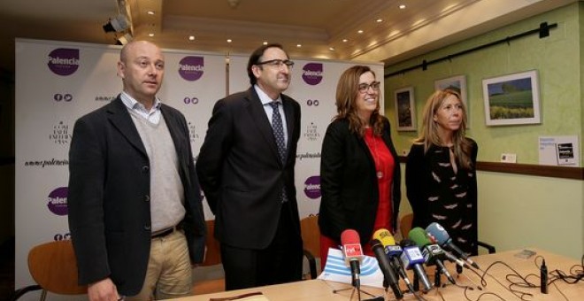 De izquierda a derecha: Luis Calderón, Alfonso Polanco, Ángeles Armisén y Carmen Fernández./Diputación de Palencia