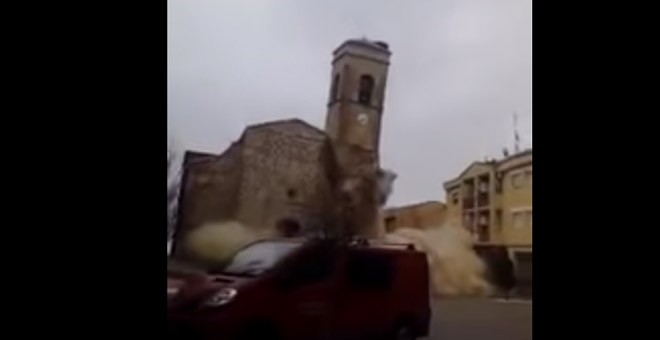 Derrumbe del campanario de la iglesia Sant Pere de Rossellò