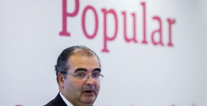 El presidente del Banco Popular, Ángel Ron, durante la rueda de prensa ofrecida para presentar los resultados de la entidad en 2015. EFE/Emilio Naranjo