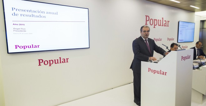 El presidente del Banco Popular, Ángel Ron, durante la rueda de prensa ofrecida para presentar los resultados de la entidad en 2015. EFE/Emilio Naranjo