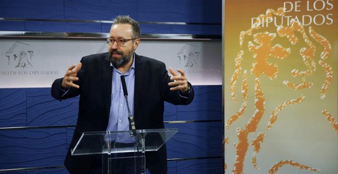 El portavoz de Ciudadanos en el Congreso, Juan Carlos Girauta, en una rueda de prensa. EFE