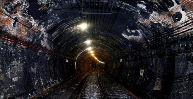 Tramo de los túneles de la línea 1 del Metro de Madrid, la más antigua y la primera inaugurada en España. EFE