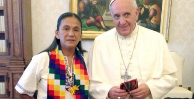 Milagro Sala junto al Papa Francisco