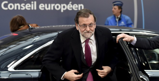 El presidente del Gobierno en funciones, Mariano Rajoy, a su llegada a la cumbre de la UE en Bruselas. REUTERS/Eric Vidal