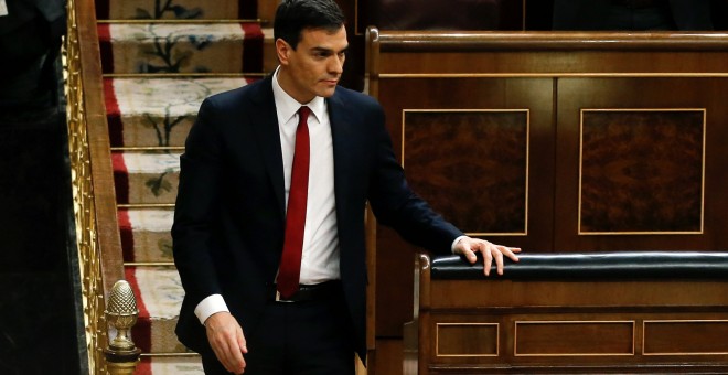 Ha advertido a Rajoy que si hay reunión, tendrá que ser en el Congreso y 'quien convoca es el candidato socialista' por tener más escaños ahora mismo.- EFE