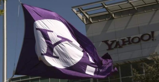 El logo de Yahoo en la sede de la compañía en Sunnyvale, California. REUTERS/Robert Galbraith