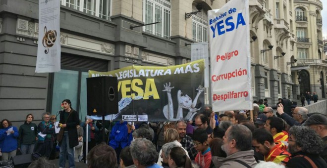 Imagen de la manifestación contra el recrecimiento de Yesa