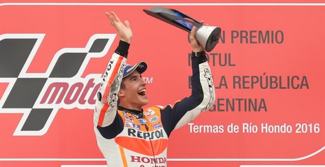 Marc Márquez celebra su victoria en el GP de Argentina./EFE