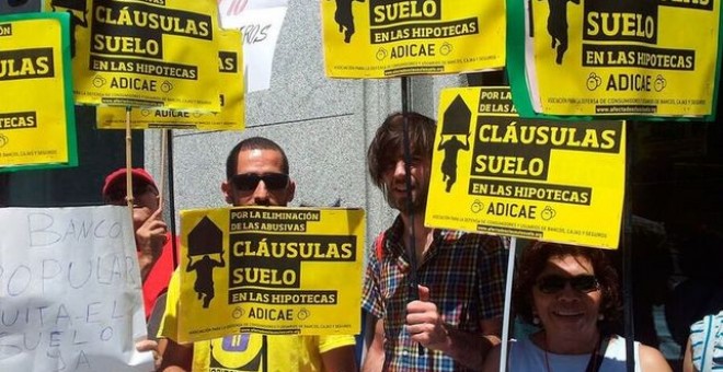 Manifestación contra las cláusulas suelo de las hipotecas. EFE