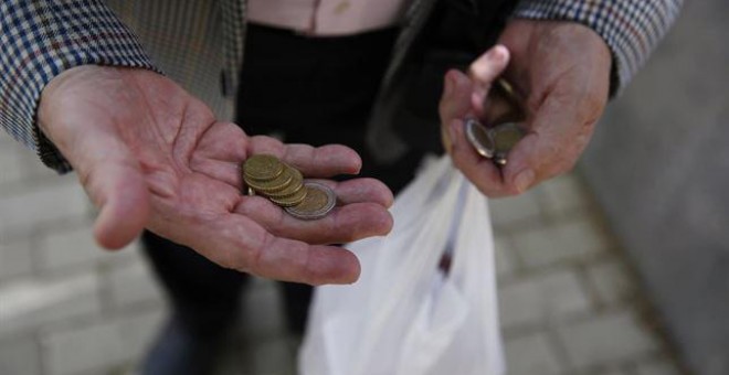 El 29% de los españoles es pobre o está en riesgo de caer en la pobreza.- REUTERS