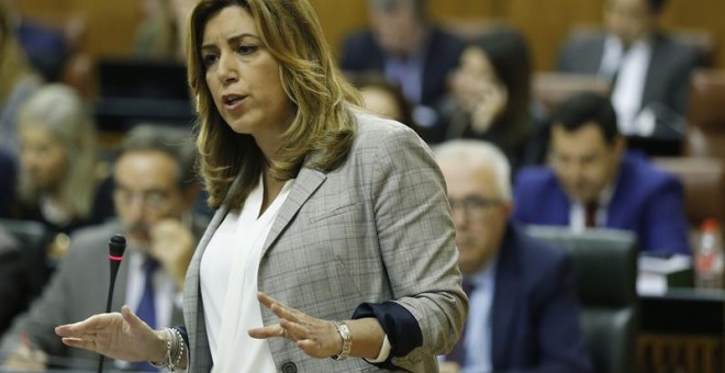 La presidenta andaluza, Susana Díaz, durante su intervención en la sesión parlamentaria de control al Gobierno.- EFE/José Manuel Vidal