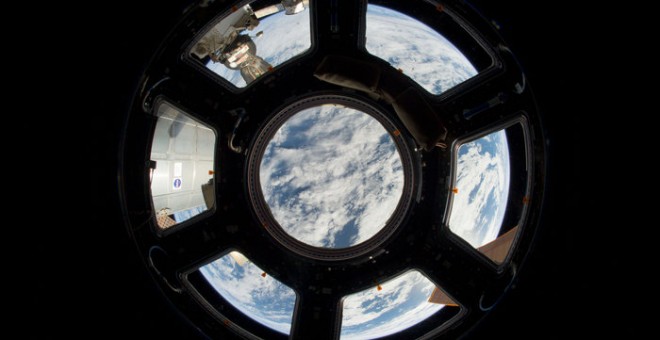 La cúpula acristalada europea 'Cupola' fue añadida a la Estación Espacial Internacional en 2010, y sigue ofreciendo la mejor habitación con vistas que se pueda imaginar. /ESA