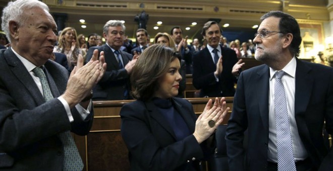 Bancada del PP durante un debate.- EFE