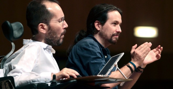 Echenique y Pablo Iglesias, en un acto de Podemos. EFE