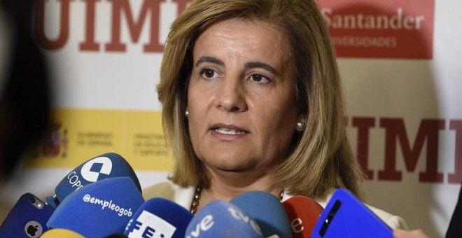 Fátima Báñez, ministra de Empleo en funciones, en los cursos de la UIMP (Santander) este miércoles/EFE