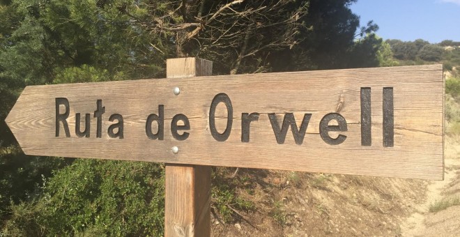 Cartel que indica el inicio de la Ruta de Orwell