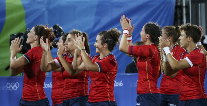Las jugadoras del rugby a 7 de España celebran su séptima plaza en Río 2016. /REUTERS