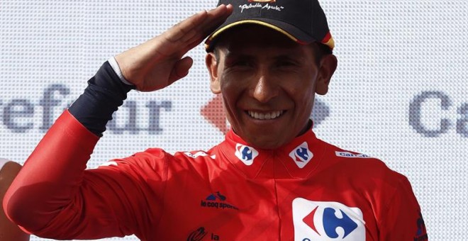 Nairo Quintana, en el podio este sábado. EFE/Javier Lizón