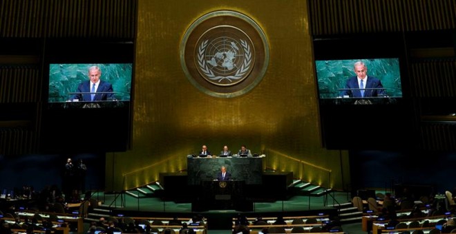 El primer ministro israelí, Benjamín Netanyahu, pronuncia su discurso durante la 71 sesión de la Asamblea General de la ONU, en la sede de Naciones Unidas en Nueva York, Estados Unidos, hoy, 22 de septiembre de 2016. EFE/Justin Lane