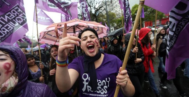 Manifestación en Argentina contra la violencia machista / EFE