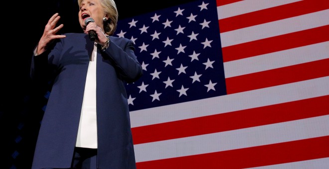 Candidata demócrata, Hillary Clinton durante su campaña en Cleveland. / REUTERS