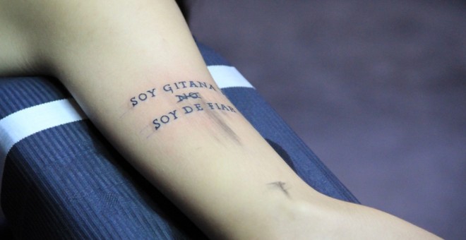 Tatuaje final de Amanda: 'Soy gitana y soy de fiar' / Fundación Secretariado Gitano