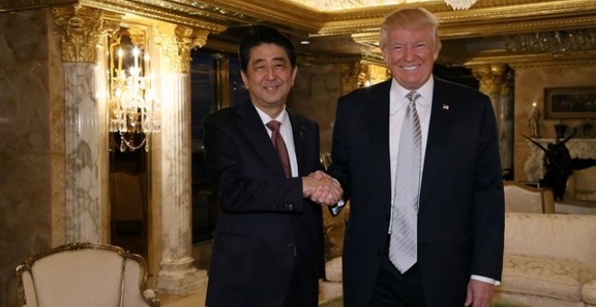 Abe y Trump. / REUTERS