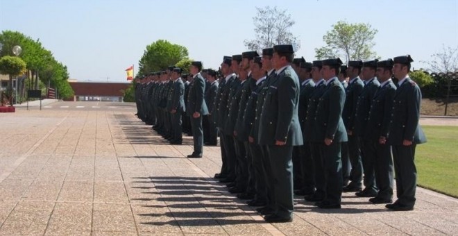 Guardias civiles en formación en un cuartel de Madrid.- E.P.