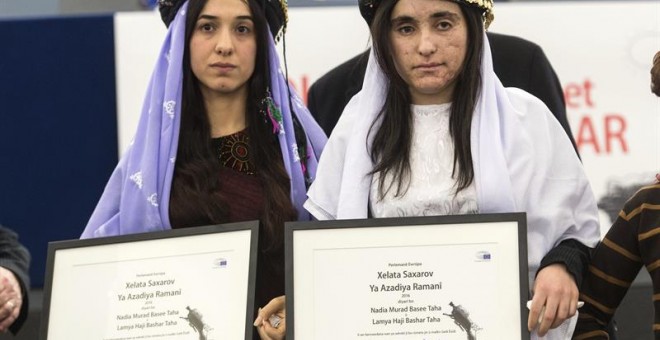 Las activistas por los derechos de la comunidad yazidí en Irak y supervivientes de esclavitud sexual por el autoproclamado Estado Islámico, Nadia Murad y Lamiya Aji Bashar. - EFE