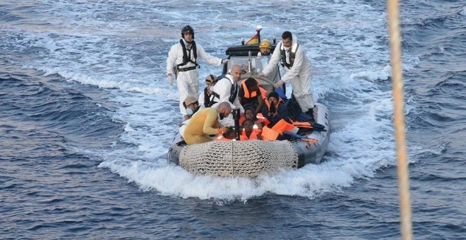 Los militares españoles rescatan a 264 personas en el Mediterráneo. Europa Press