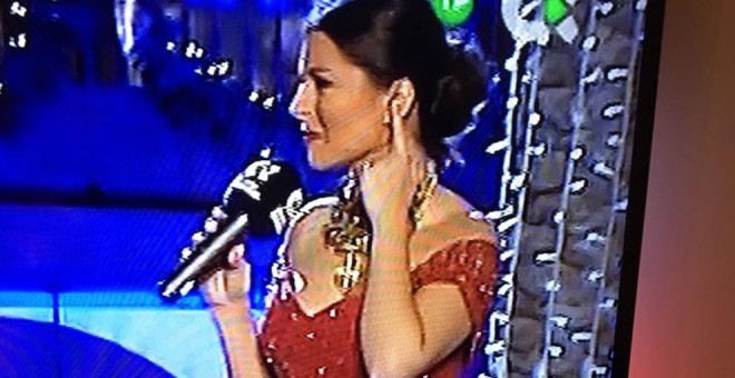 La presentadora Eloísa González, durante la retransmisión de la Nochevieja en la televisión canaria.
