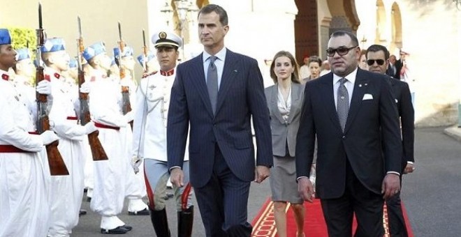 Los reyes Felipe VI y Mohamed VI. EFE/ZIPI/POOL