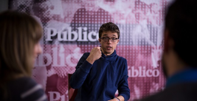 Íñigo Errejón en la redacción de 'Público', el viernes 3 de enero de 2017. JAIRO VARGAS