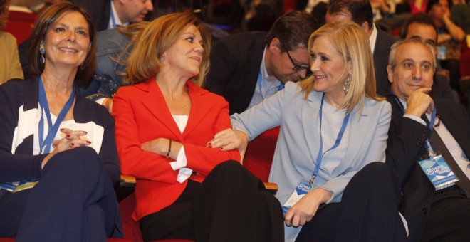 María Dolores de Cospedal junto a Cristina Cifuentes en el congreso regional del PP de Madrid