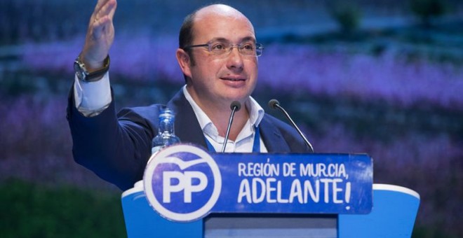 El nuevo presidente del Partido Popular en la Región de Murcia, Pedro Antonio Sánchez, durante su intervención en el 16º Congreso del partido en Murcia, donde ha salido elegido como nuevo presidente del partido, hoy en el Auditorio Regional Victor Villega