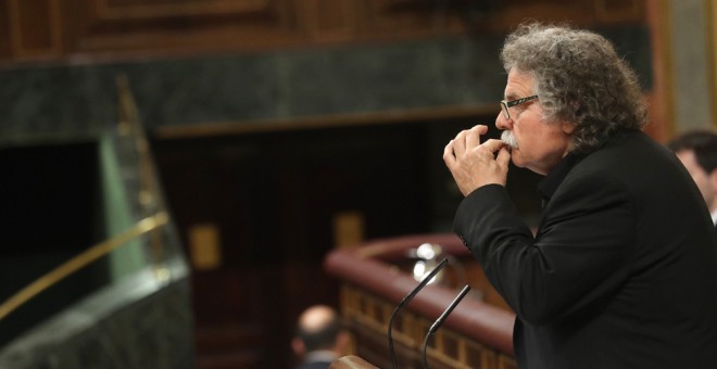 El portavoz de ERC, Joan Tardá, durante su intervención en el debate en el pleno del Congreso de las enmiendas a la totalidad del proyecto de Presupuestos Generales del Estado para 2017. EFE/ZIPI