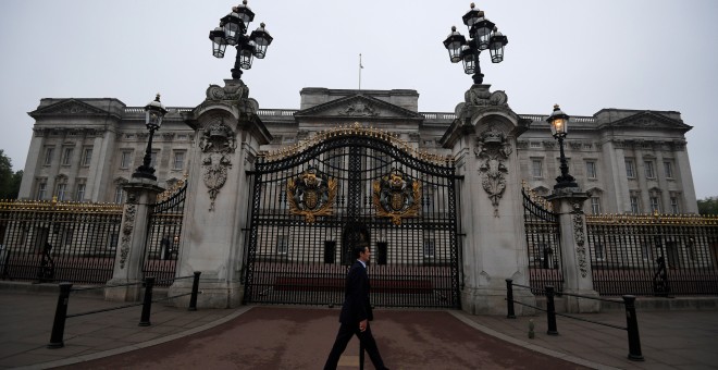 Exterior del palacio de Buckingham, en Londres. /REUTERS