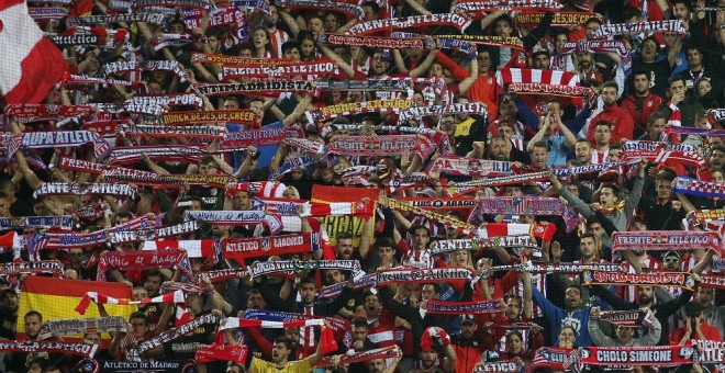 Afición del Atlético de Madrid./REUTERS